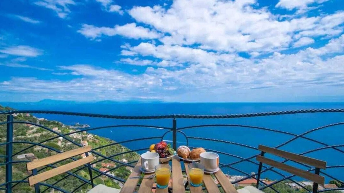 Furore House | In Amalfi Coast: Modern and elegant "Mareblue" house with wonderful sea view