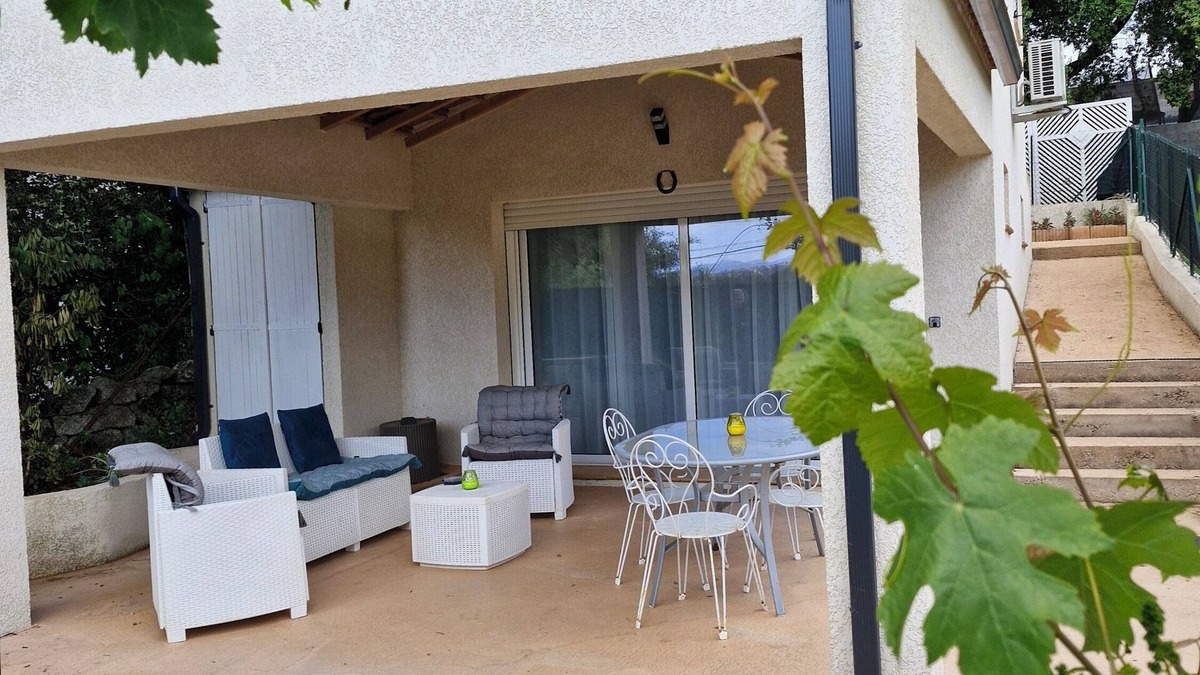 Peri House | In Casuccia, small, quiet, detached house between sea and mountains