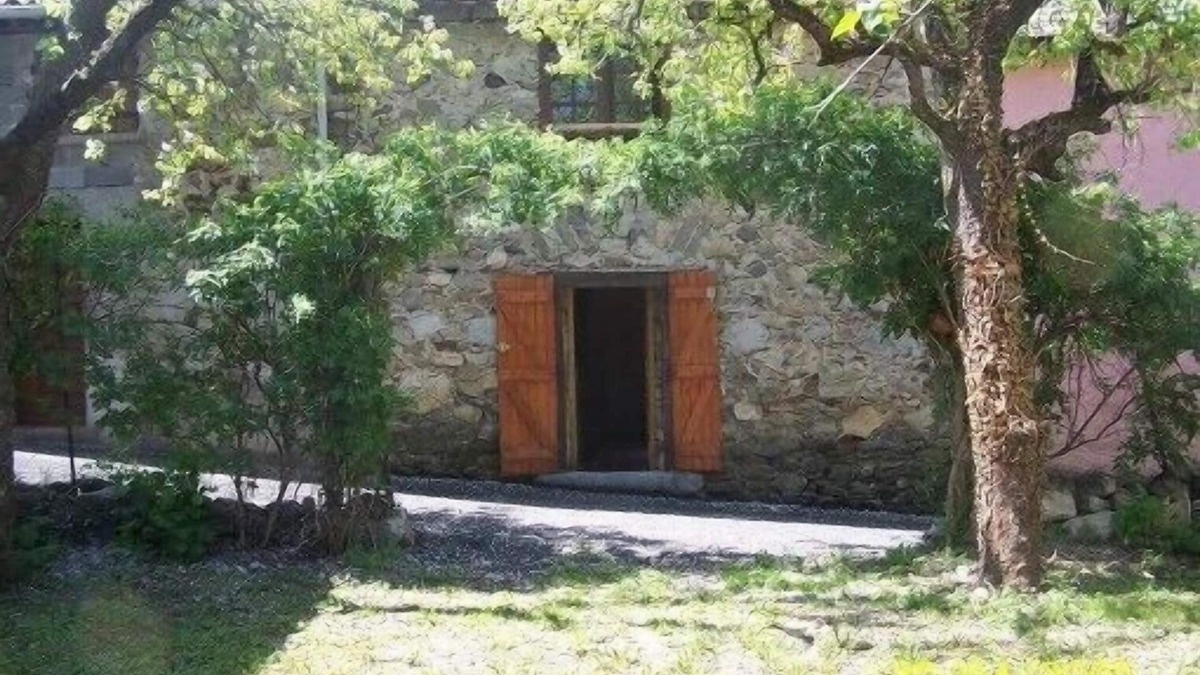 Joucou House | In Cathar country at the gateway to Ariège