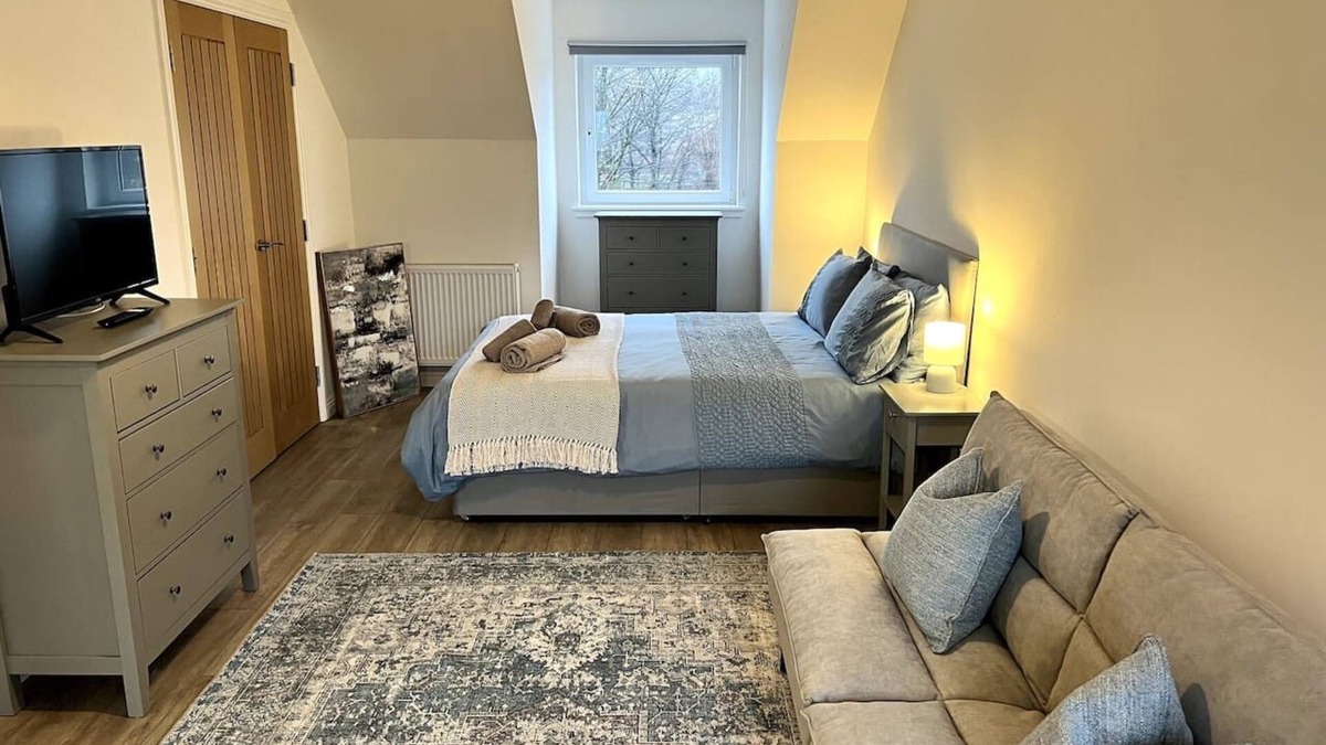 Alexandria House | Inchmurrin Townhouse