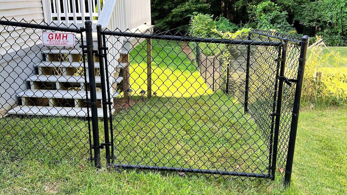East Longmeadow House | In-law space for short term rental