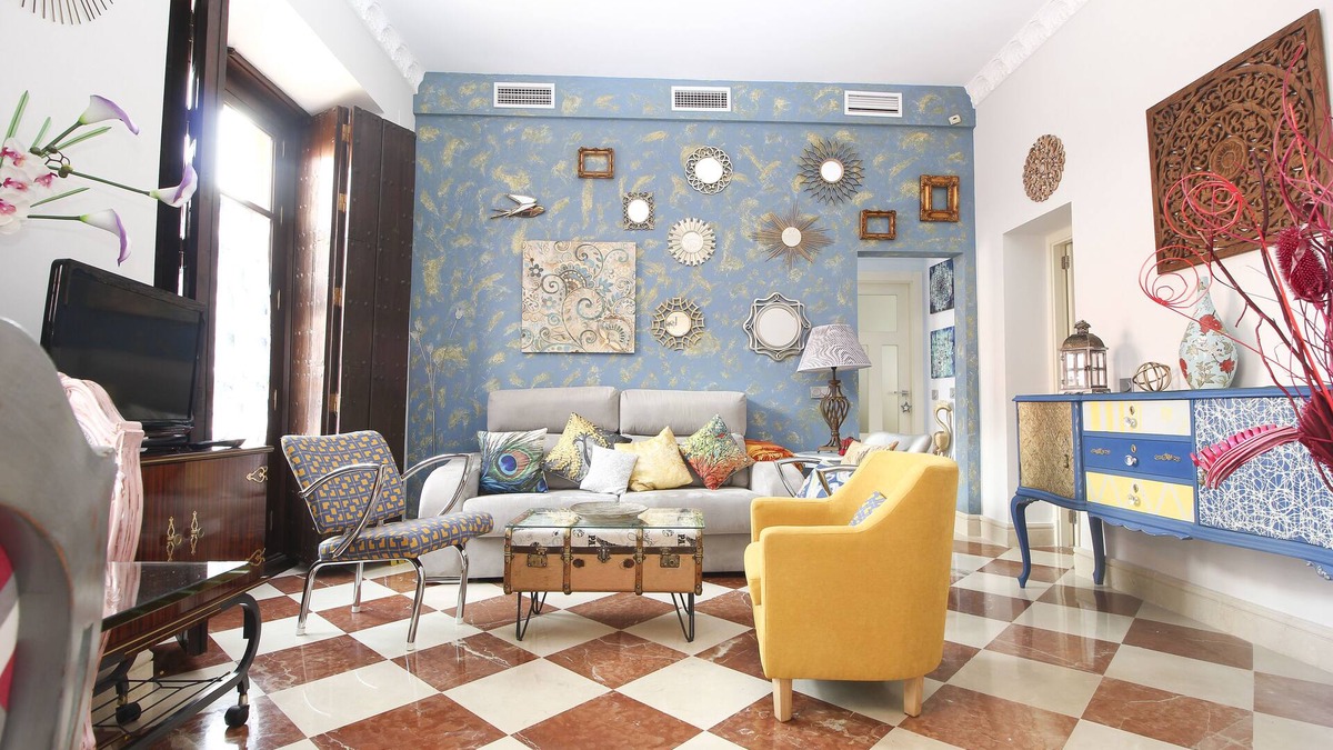 Encarnacion-Regina Apartment | IN OFFERT-AZAHARES, An ideal place within a magnificent Casa Palacio-Centro