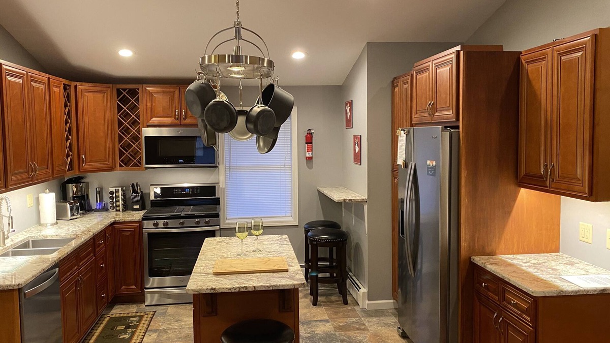 Ellicottville House | In the Beautiful Village of Ellicottville "Bordeaux Bungalow"