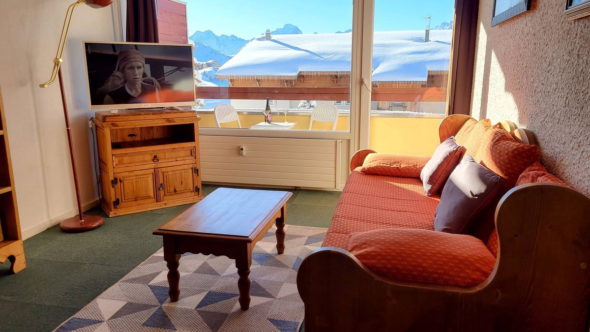 Cognet Apartment | In the heart of Alpe d'Huez, your 4-person apartment, 44 m2, south-facing