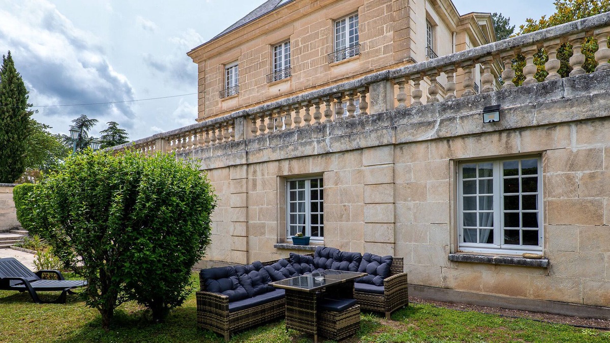 Millau Apartment | In the heart of Millau, cosy puncho gîtes, peaceful ground-floor location