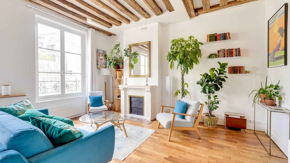 Bonne-Nouvelle Apartment | in the heart of Paris, premium, with beautiful plants and A/C