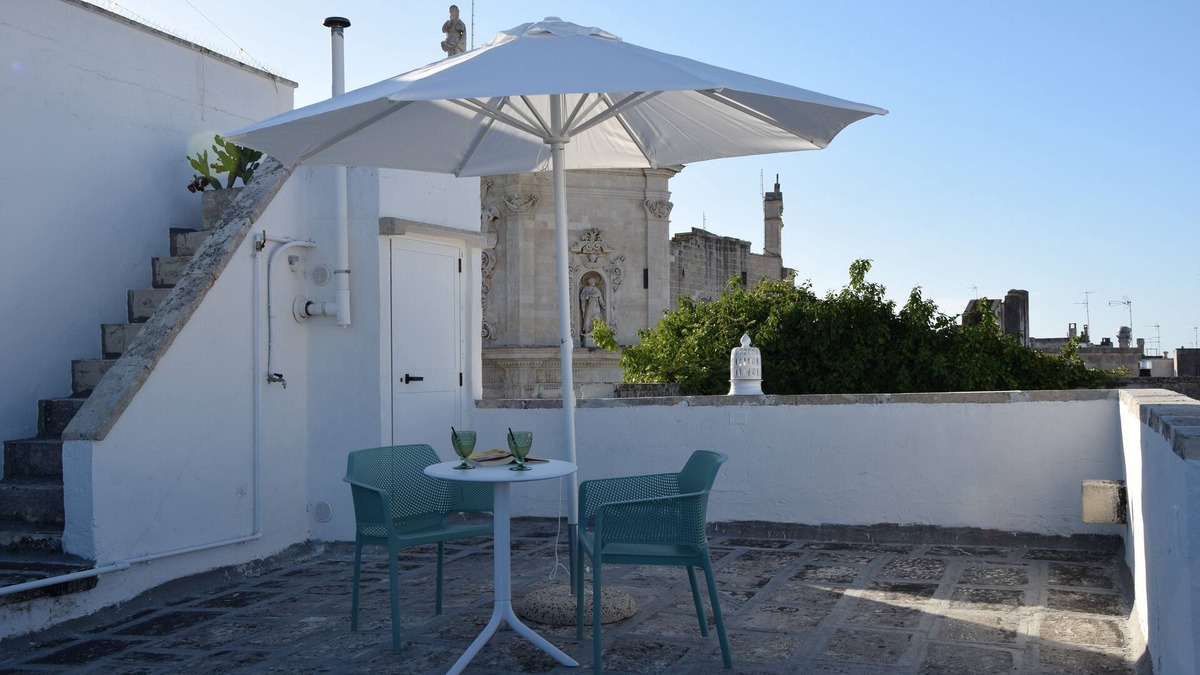 Cutrofiano Apartment | In the heart of Salento, Palazzo Rimesa welcomes you to its apartments.