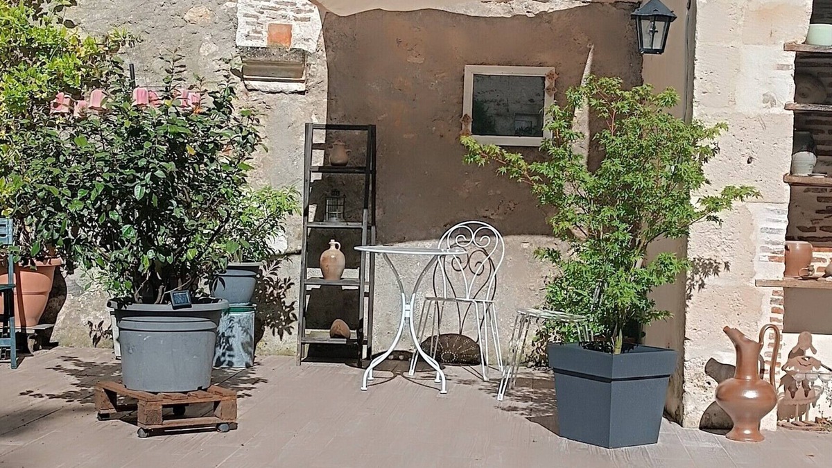 Sancerre House | In the heart of Sancerre, on a square with a thousand years of history