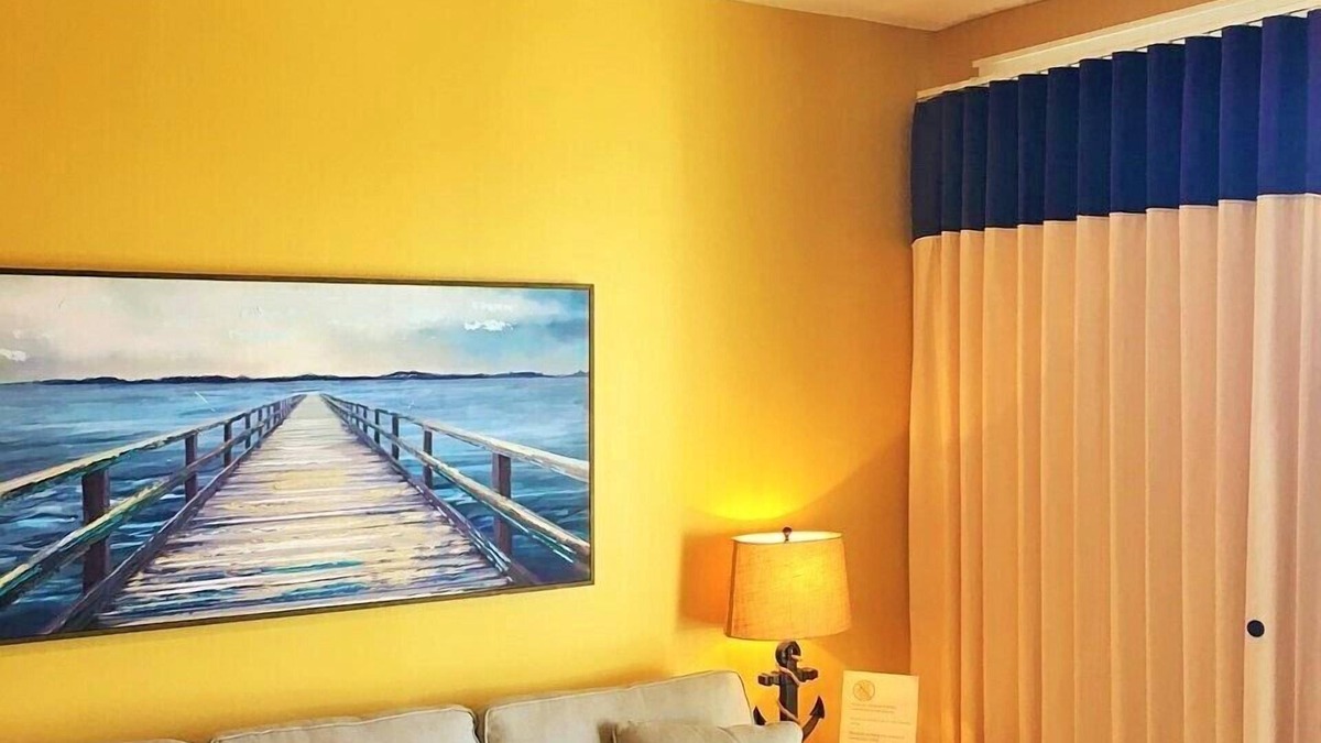 Baytowne Wharf Condo | In the heart of the action Baytowne Wharf! Observation Point North! Water View!