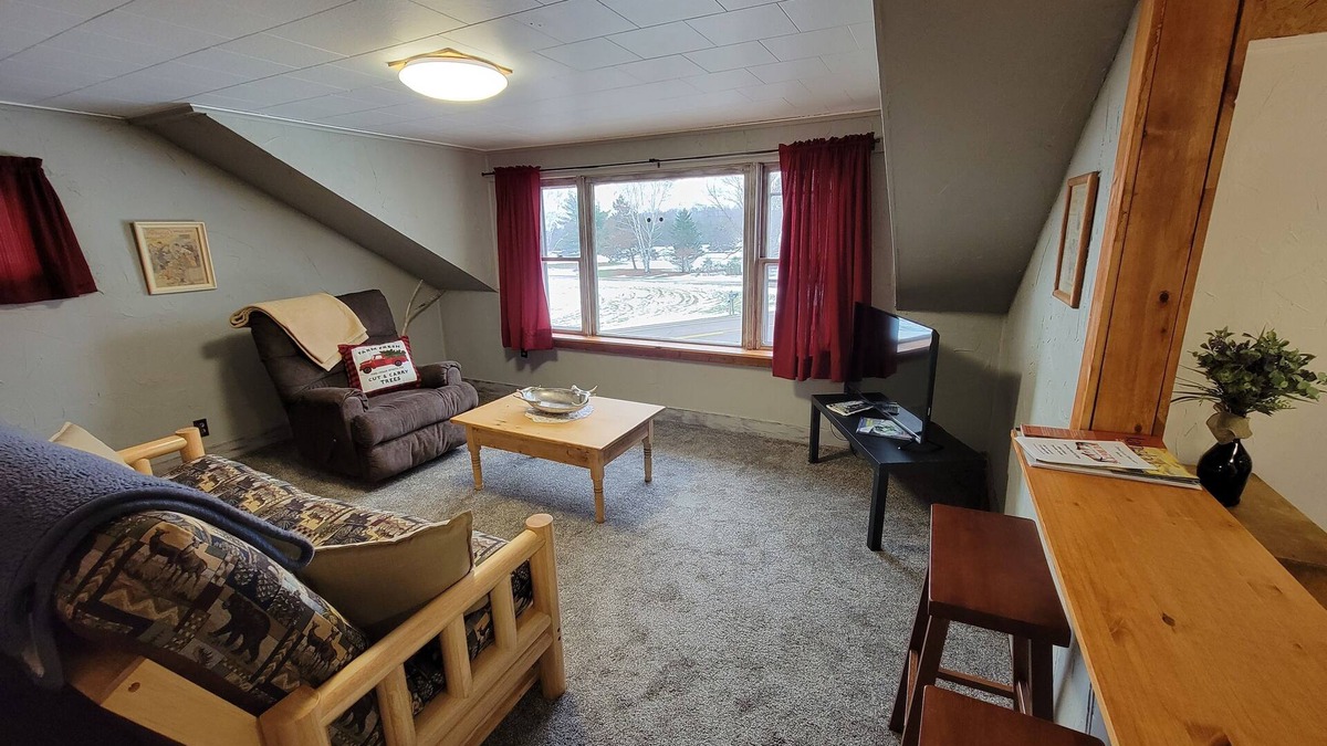 Pickerel Apartment | In the Heart of the Northwoods