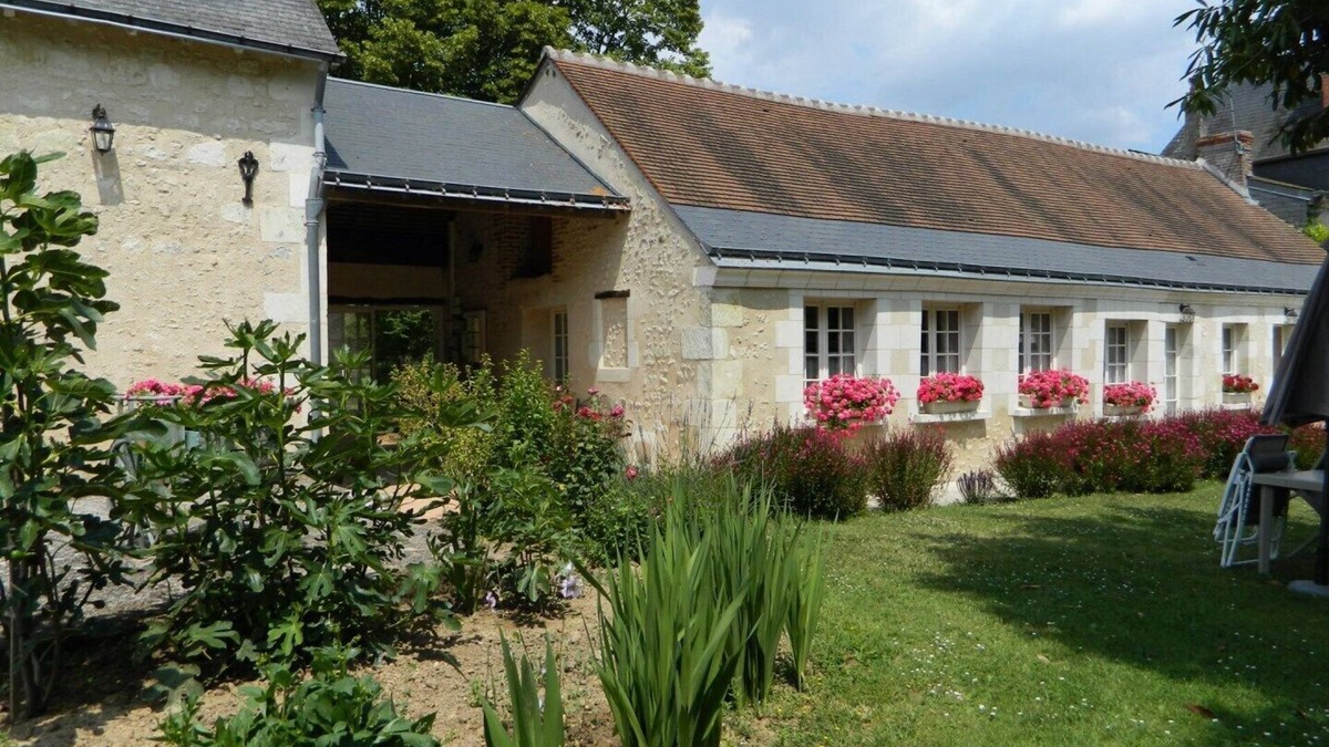 Lussault-sur-Loire Cottage | In the Loire Valley exceptional gîte le Chardonnay