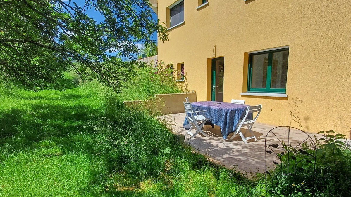 Fertans Apartment | In the Sweet Orchard of the Doubs *
