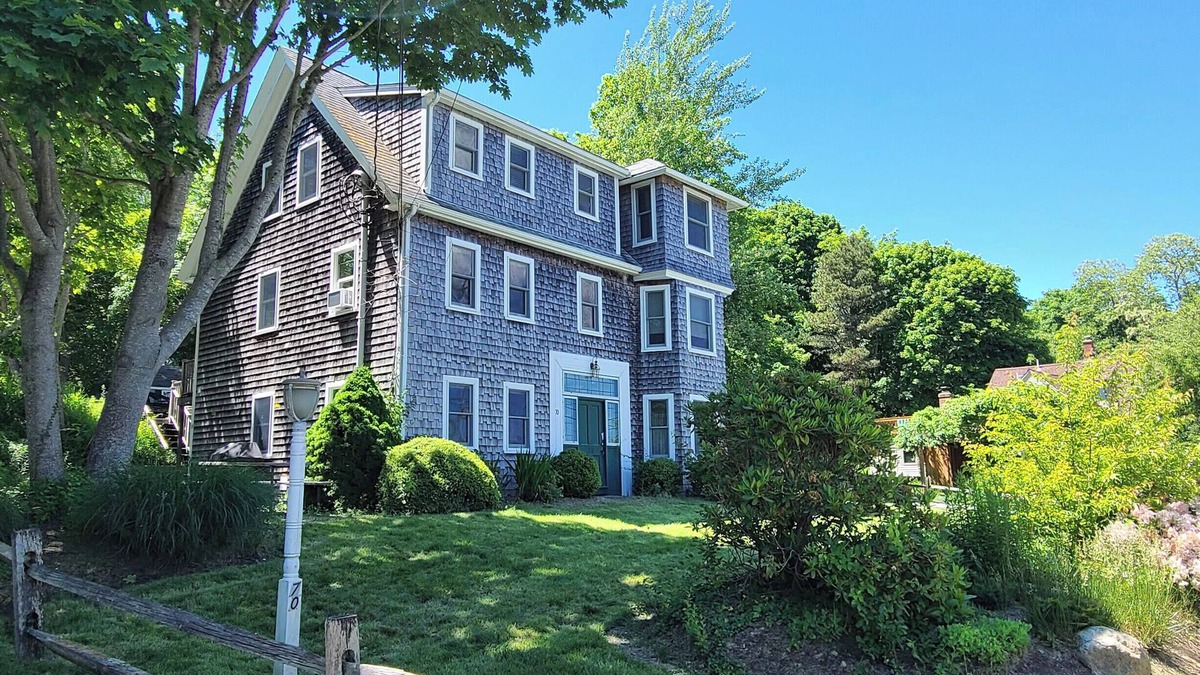 Wellfleet Condo | In-Town 2BD Condo-A/C, Walk to Wellfleet Center, Town Pier & Mayo Beach