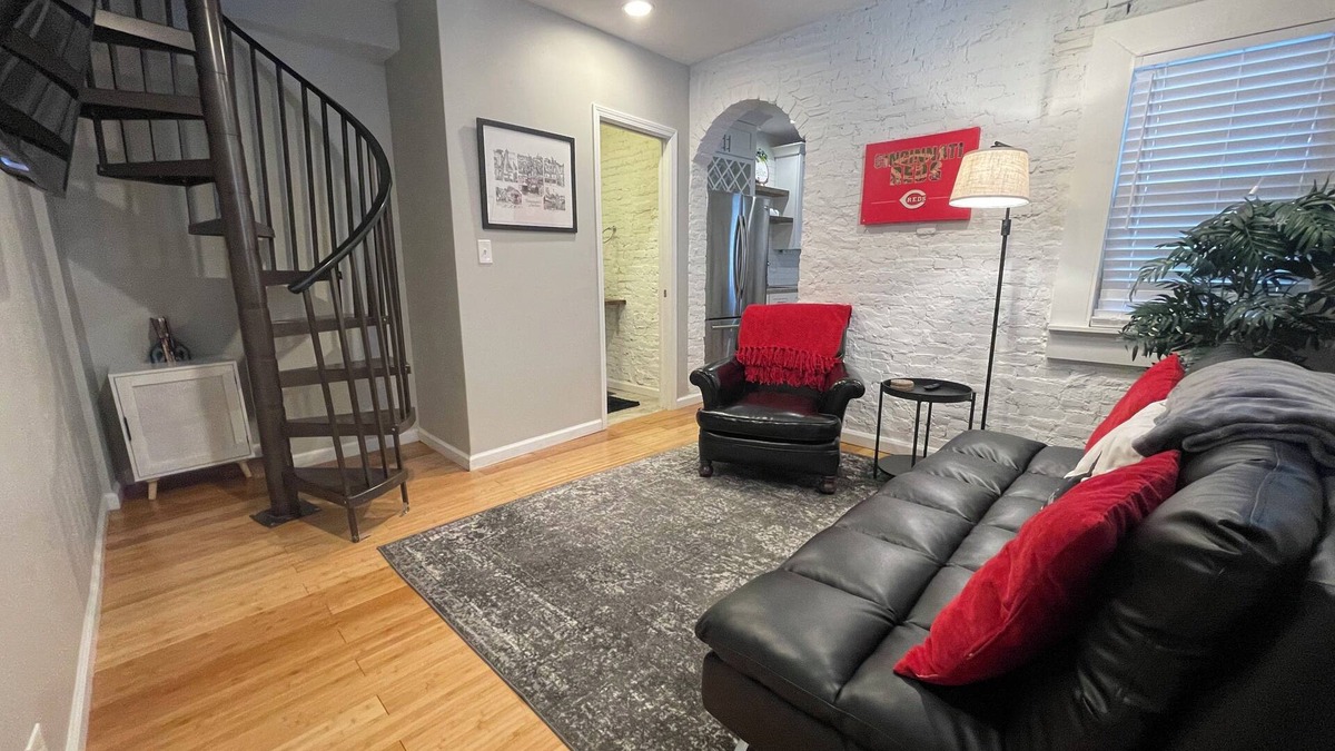 Over-the-Rhine Condo | Incline condo OTR/Downtown Cincinnati, Free Parking spot!