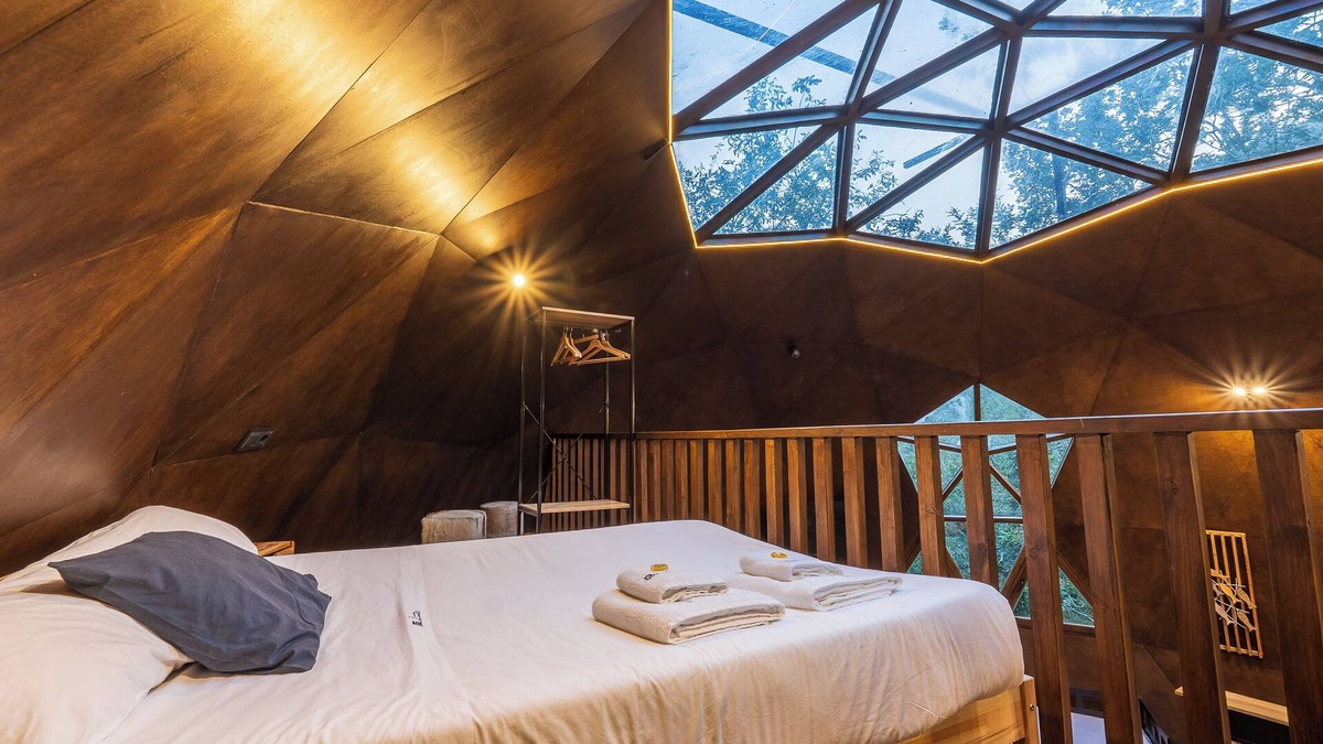 Puebla del Caraminal Cabin | Incredible geodesic dome in a 100% nature estate