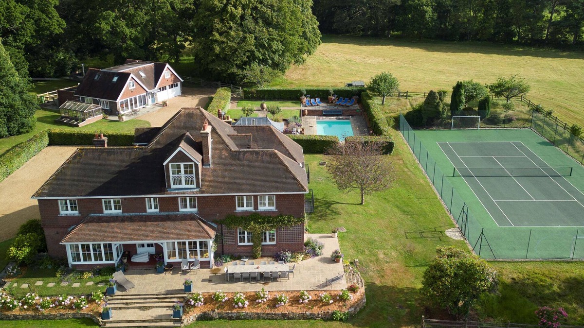 Heathfield House | Incredible Country House & Cottage, Huge Garden, Pool & Tennis @OldGlebeWaldron