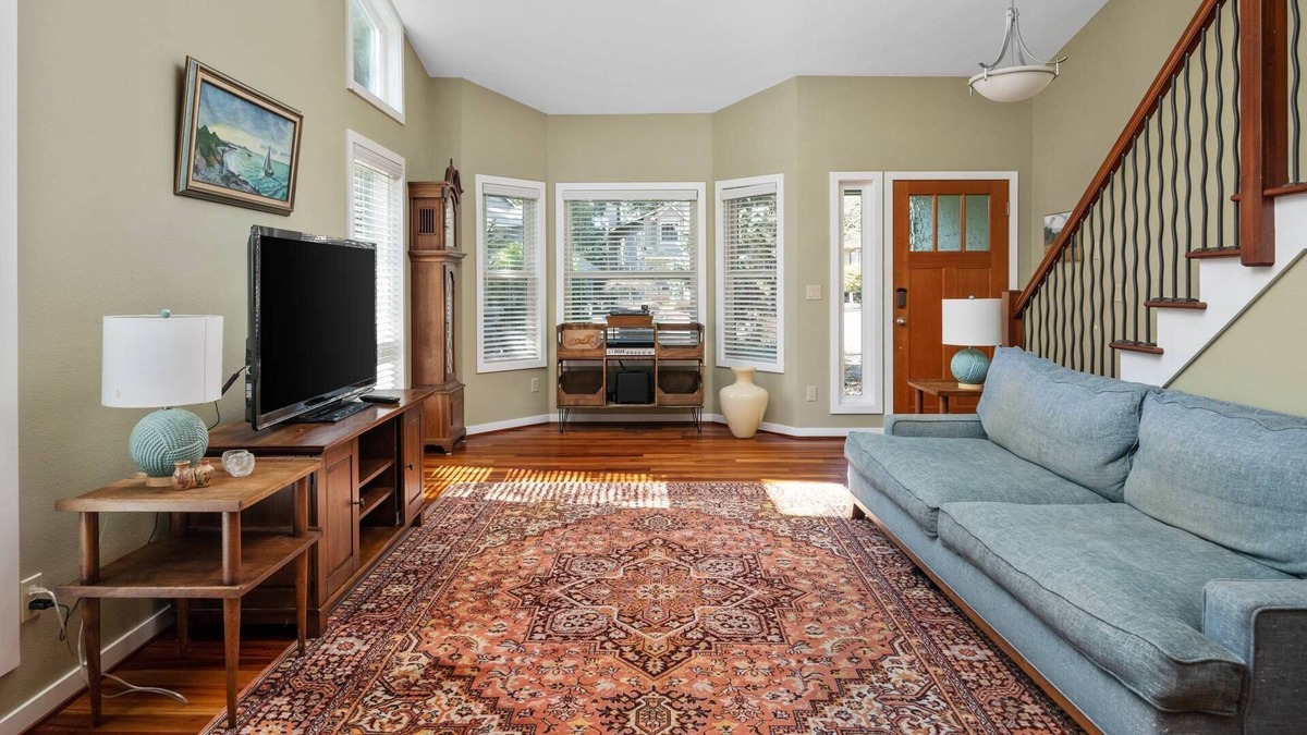 Tigard House | Incredible Location Nestled Next To Cook Park, Pet Friendly, Enclosed Dog Run, Huge Deck, w/ BBQ