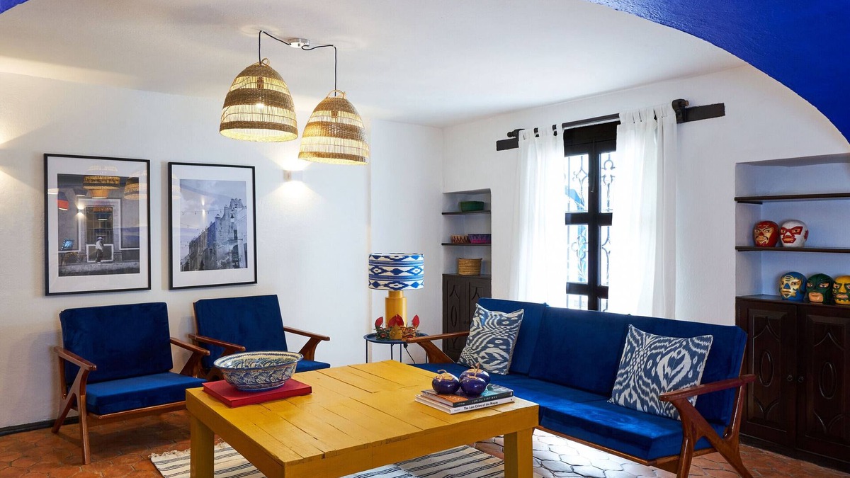 Del Carmen Ski Chalet | Incredible luxury house with 6 bedrooms, billiards and design features