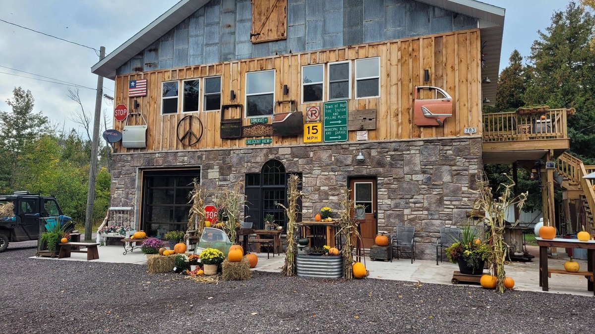 Copper Harbor Cabin | Incredible New Build ~ Awesome ATV Location ~ Game Room ~ Perfect Location!