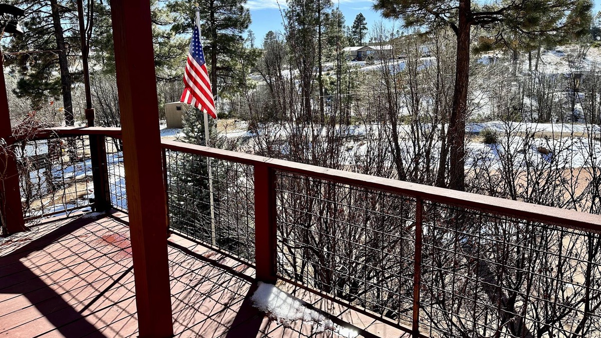 Timberland Acres Cabin | Incredible Privately Gated Cabin in Show Low Forest w/ VIEWS, Game/Toy Room!