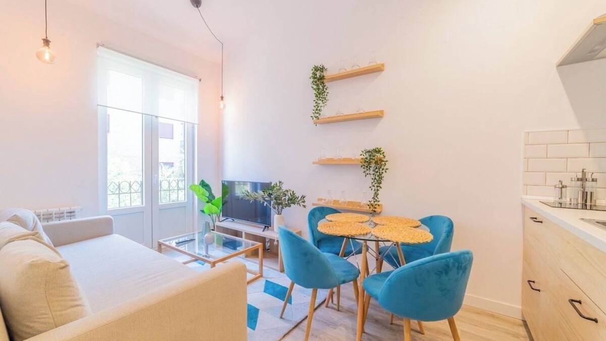 Palos de la Frontera Apartment | Incredible Quadruple Apartment in Atocha, 4C