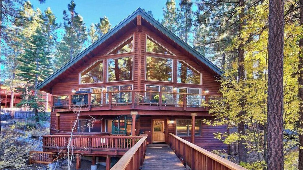 Skyland House | Incredible Tahoe Vacation Experience for 10 guests, 4 Bed, 4 Bath, 3600 sq ft