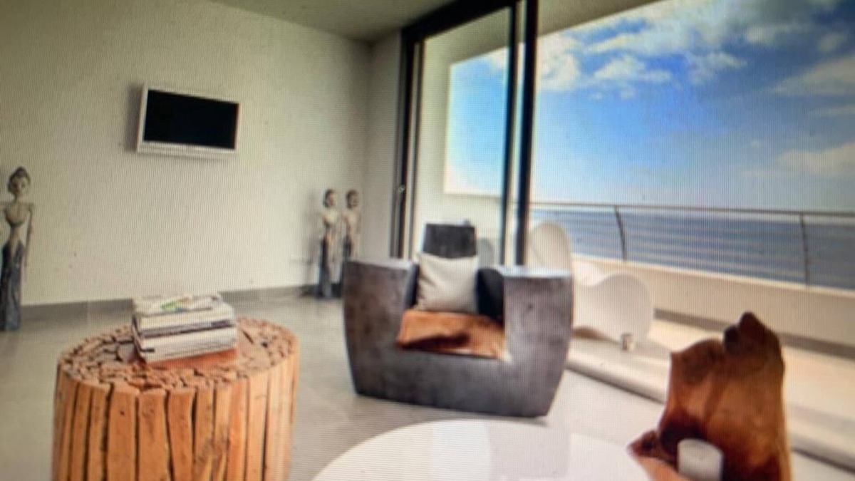 Figueretas Apartment | Increidable views to the ocean you will have the feeling to be in a boat.