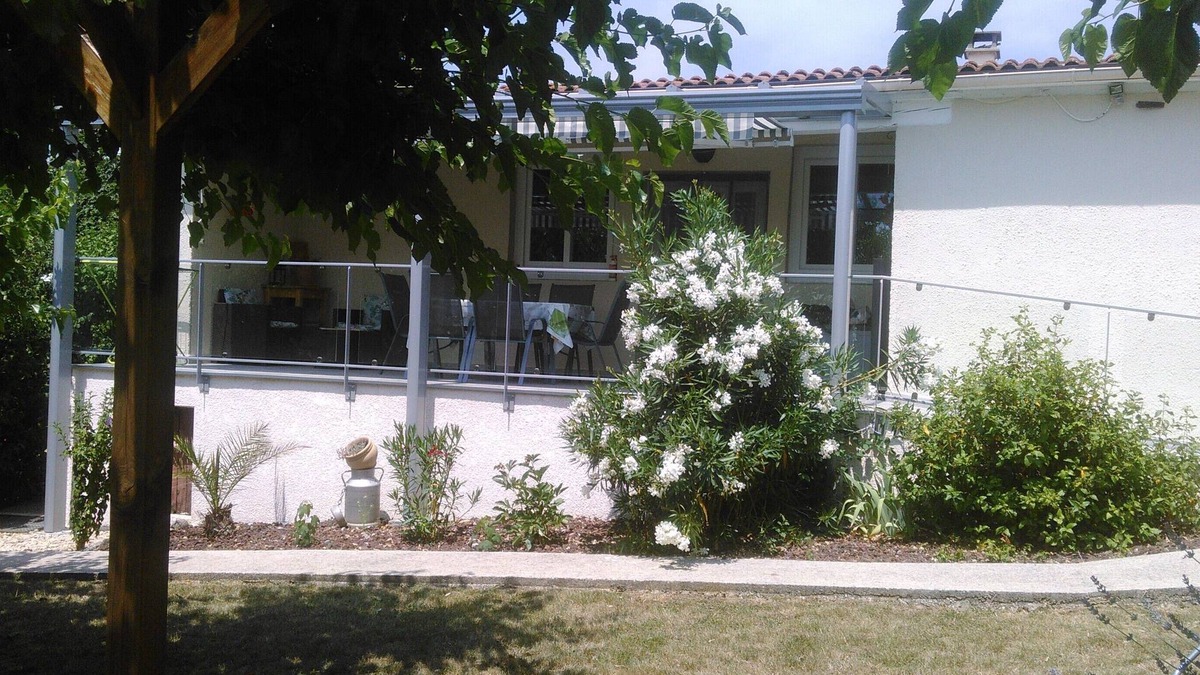 Lachapelle-sous-Aubenas House | INDEPENDENT HOUSE QUIET IN ARDECHE