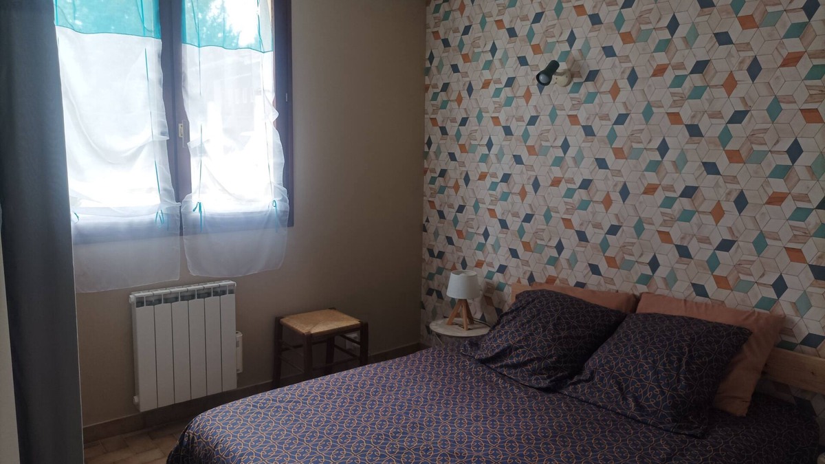 Chatuzange-le-Goubet Apartment | Independent apartment