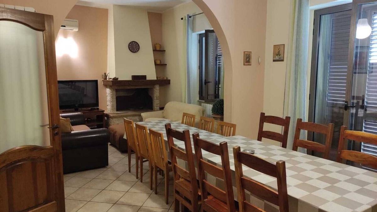 Gallipoli Apartment | Independent apartment on the sea up to 15 places, modern, finely furnished