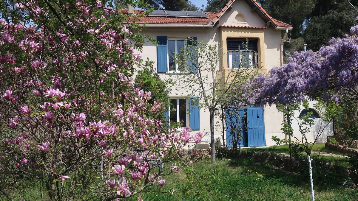 Aubagne Apartment | Independent apartment with garden in Provence near Casamance