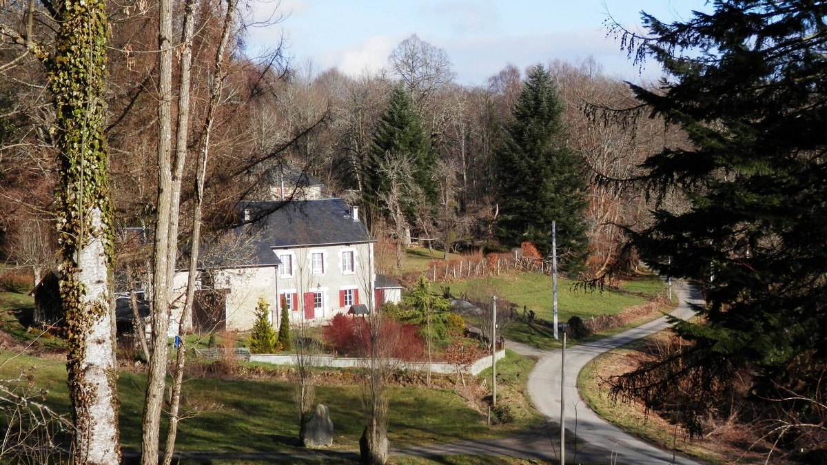 Lepinas Cottage | INDEPENDENT COUNTRY COTTAGE