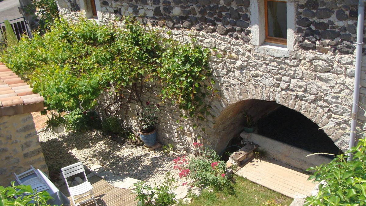 Alissas House | Independent gîte in an old silk mill