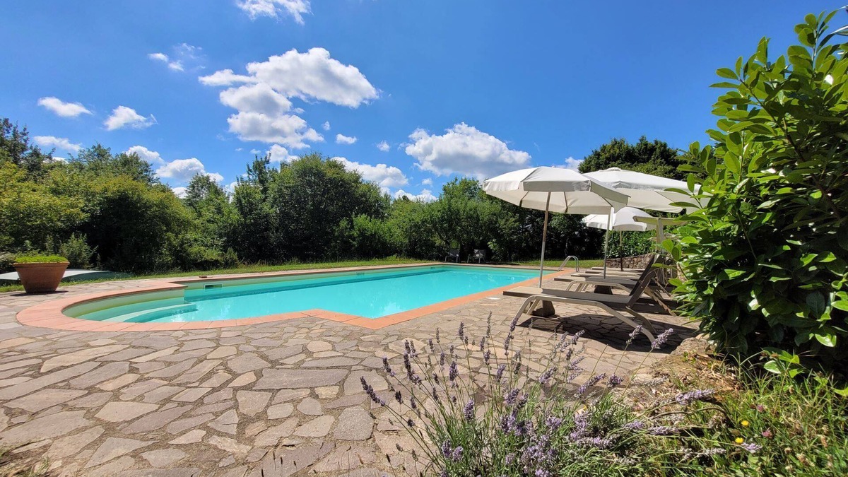 Monticiano Villa | Independent holiday house surrounded by a wide fenced garden with pool , located in the Tuscan coun