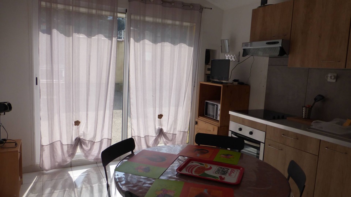 Restinclieres House | Independent maisonette rental for 2 people with private garden and swimming pool