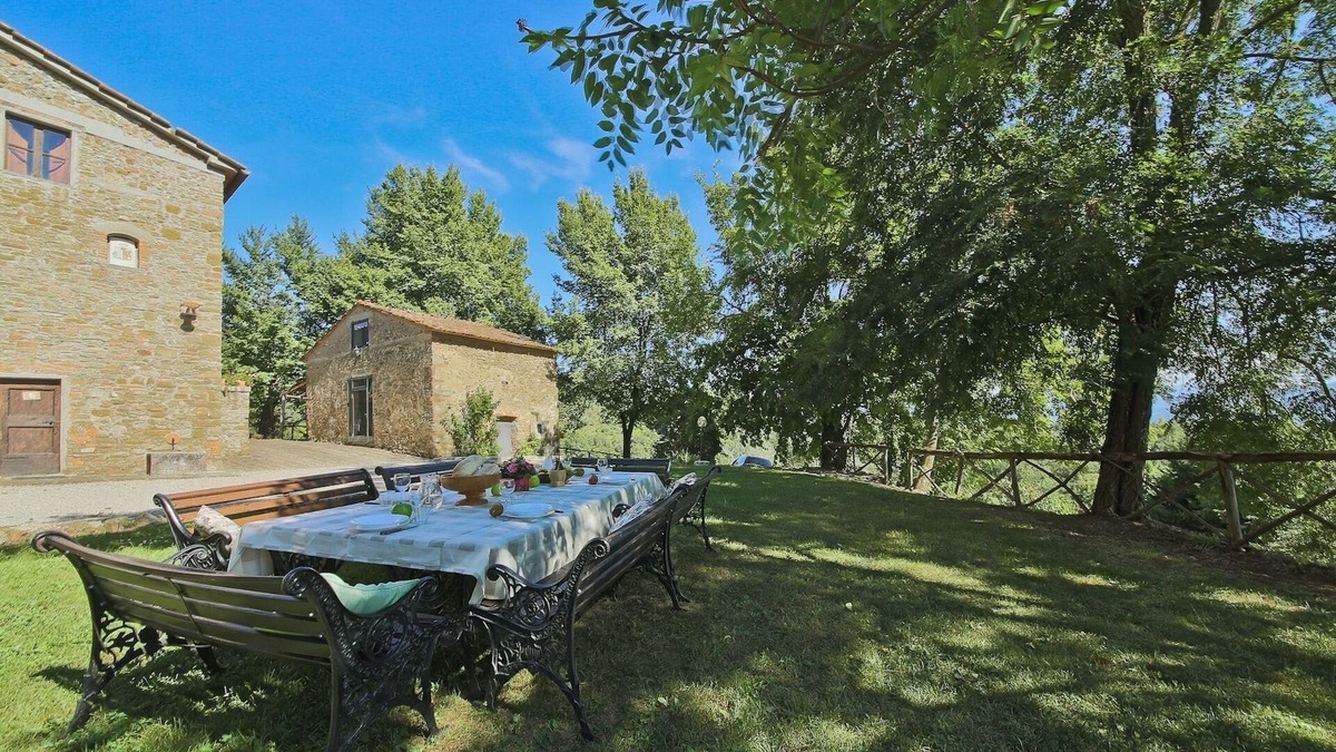 Borgo San Lorenzo Villa | Independent villa with panoramic swimming pool in Mugello near Florence, Tuscany