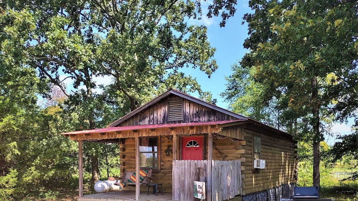 Antlers Cabin | Indian Cabin @ Rock'n O Ranch Cabins