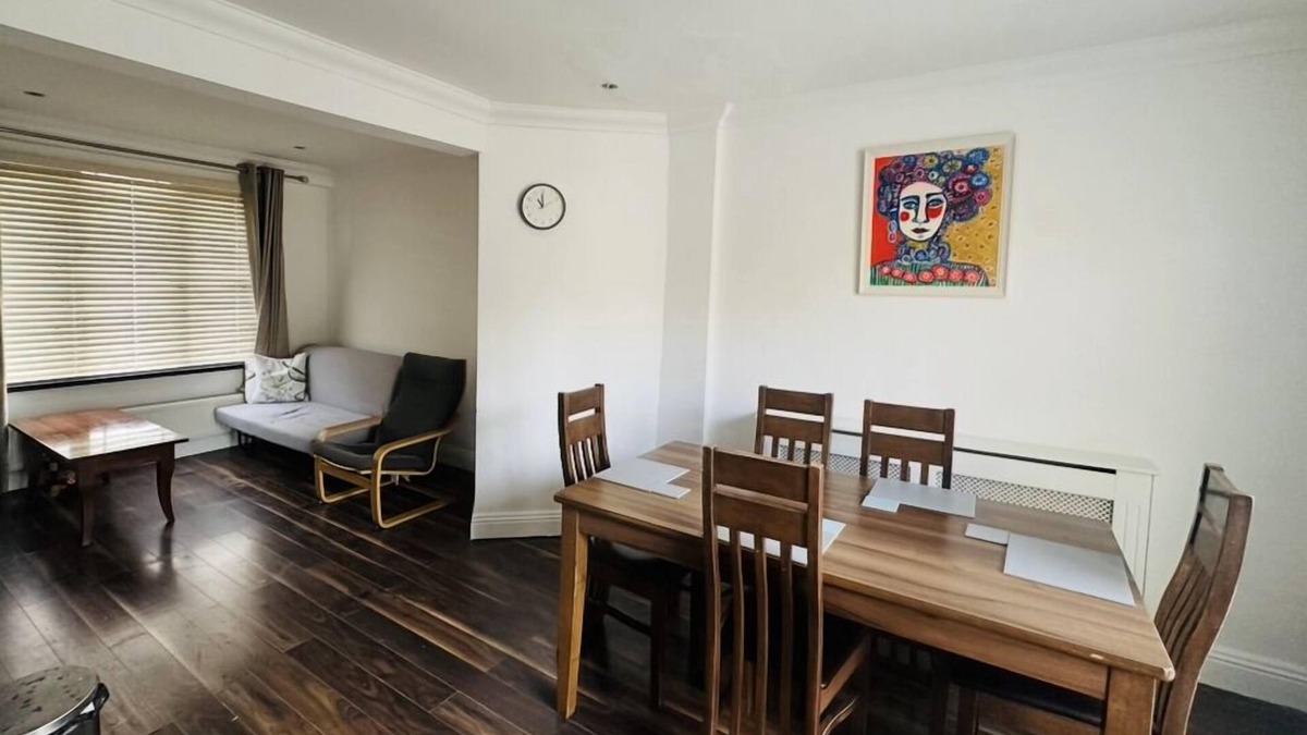 Dublin House | Indian Summer