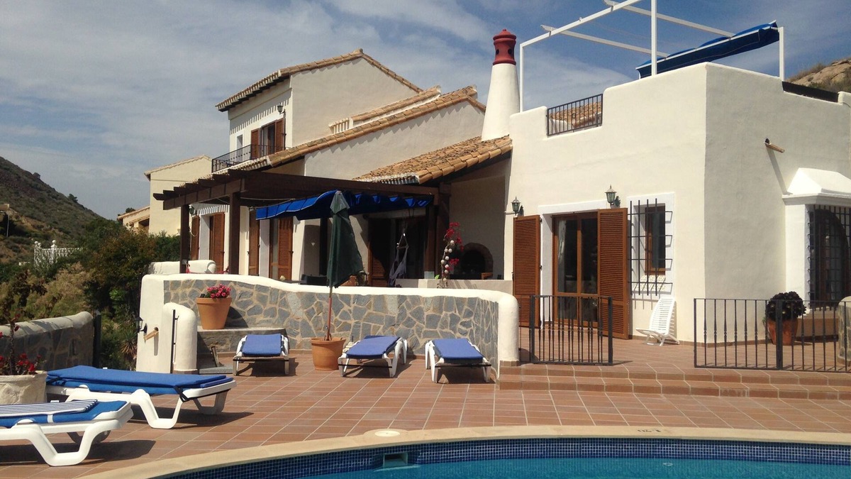 El Beal Villa | Individual 3 bed villa with private pool, air-con, broadband & stunning views.