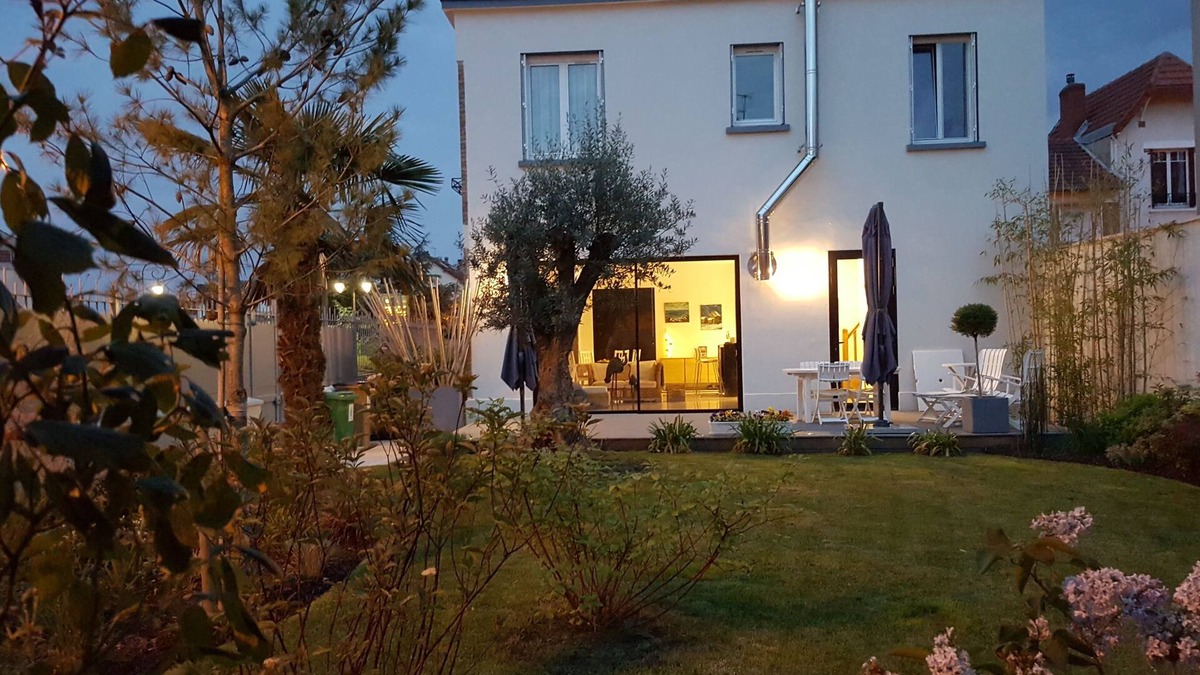 Velizy-Villacoublay House | Individual house.