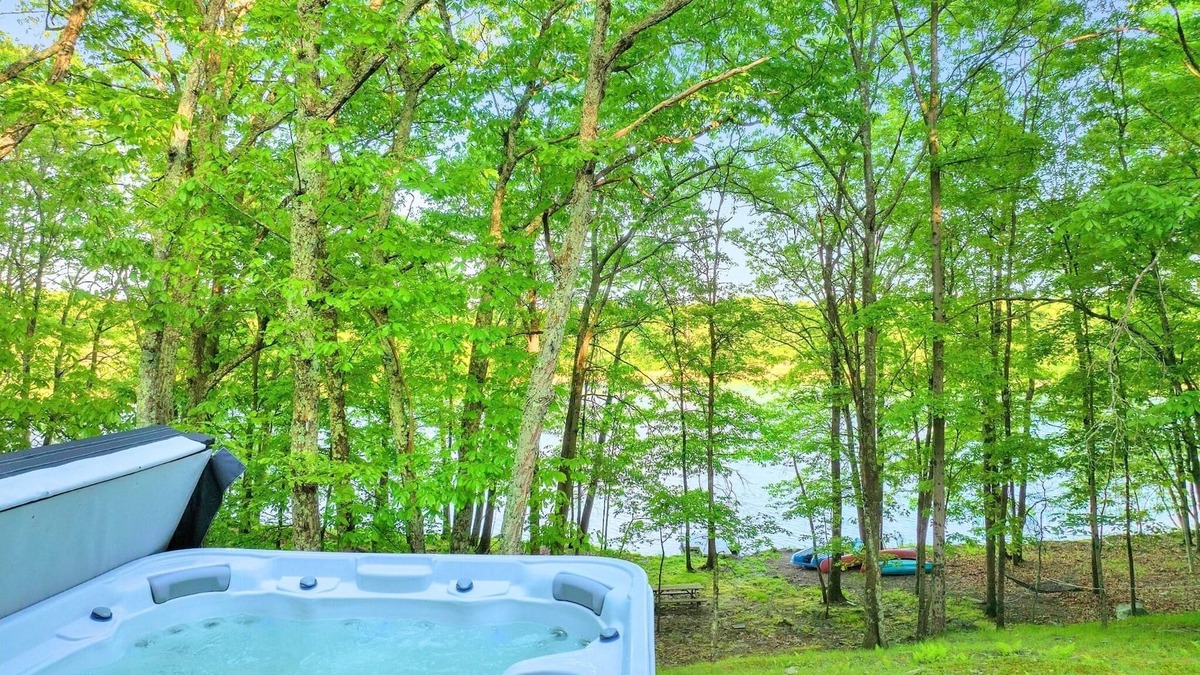 Pocono Mountain Lake House | Indoor Pool, Pvt Hot Tub, Game Room, Lakefront Fully Loaded, Dock