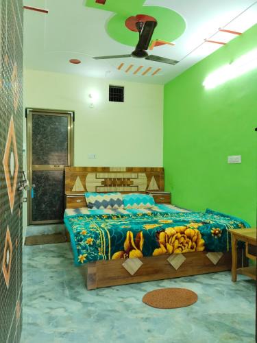 Ayodhya House | Indrawati paying guest house