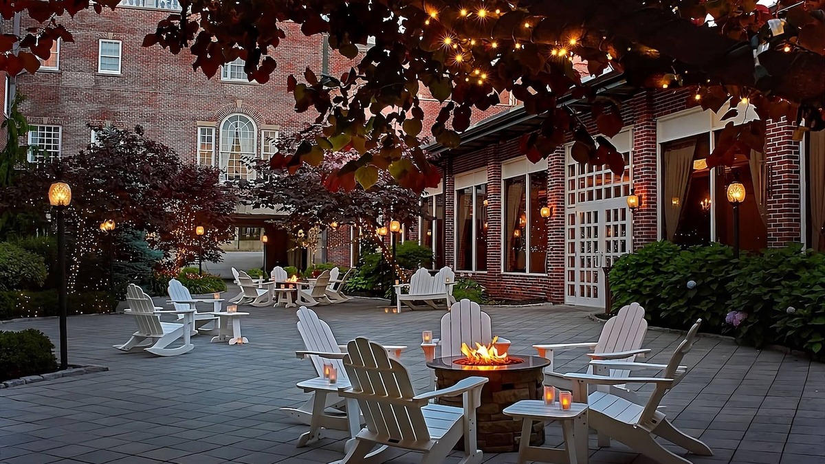 Historic Hill Hotel | Indulge in Home-Like Comfort, Near Newport Mansions, Indoor Swimming Pool