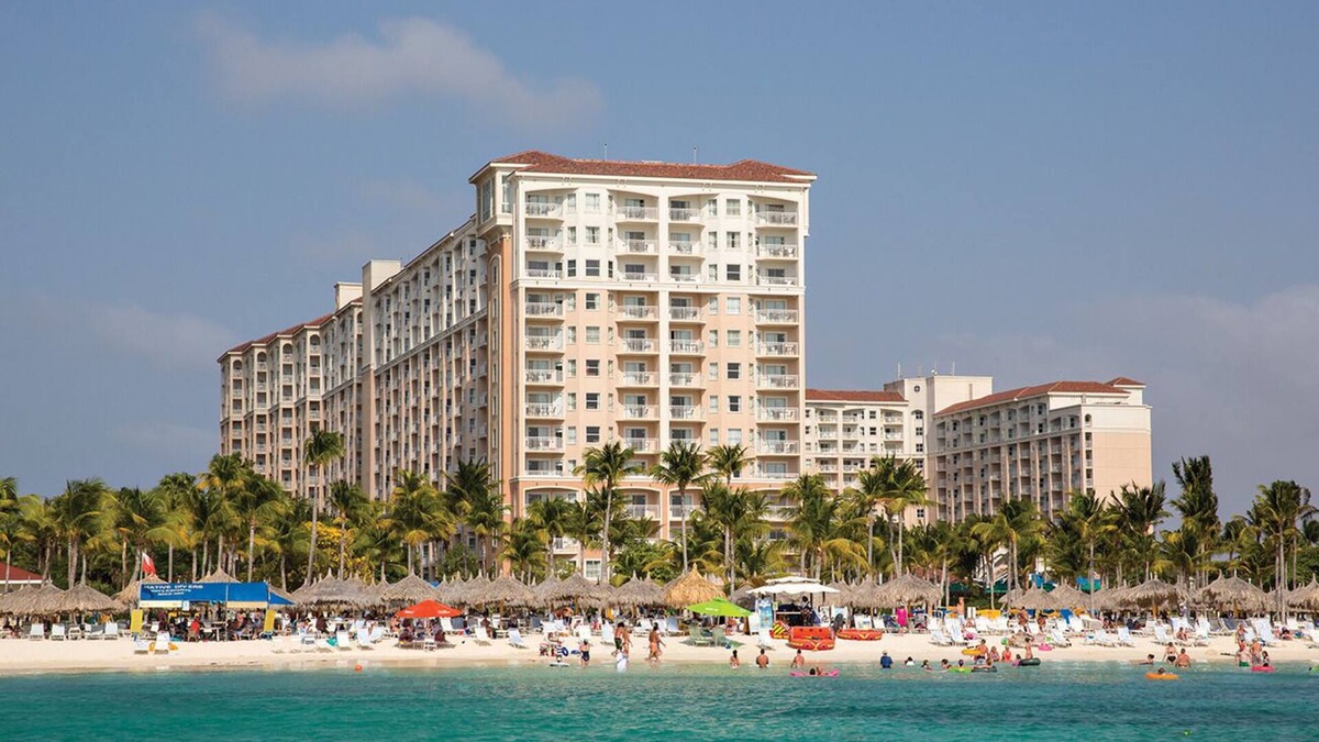 Palm Beach Condo | Indulge in Island Luxury: Marriott 's Aruba Surf Club; 1 bedroom villa