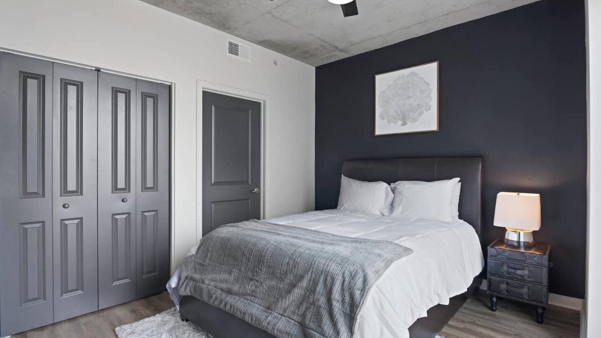Midtown Apartment | Indulge in stylish living at our ideal location, perfect for relaxation and exploration of the city's offerings