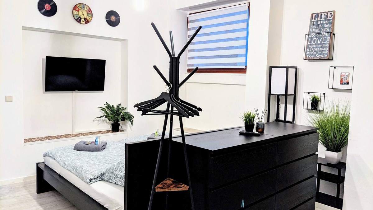 Kaiserslautern Apartment | Industrial apartment/Innenstadt/WiFi/Küche