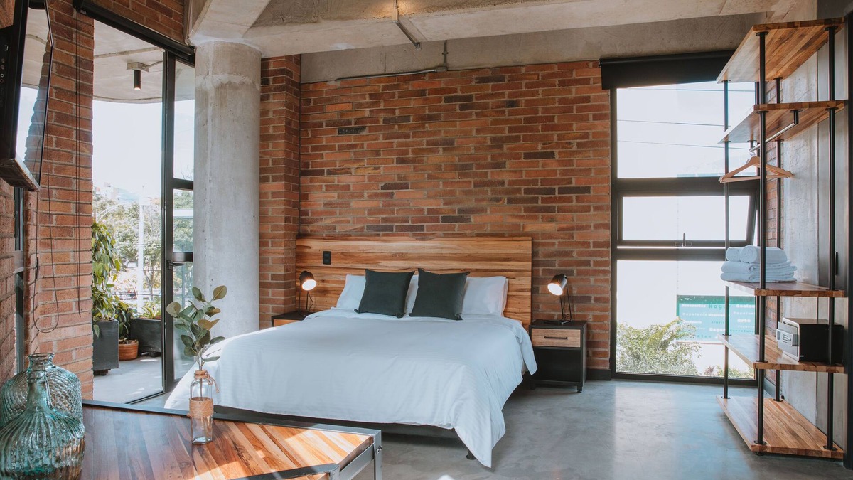 Laureles Apartment | Industrial Chic Loft in Front of Unicentro Mall