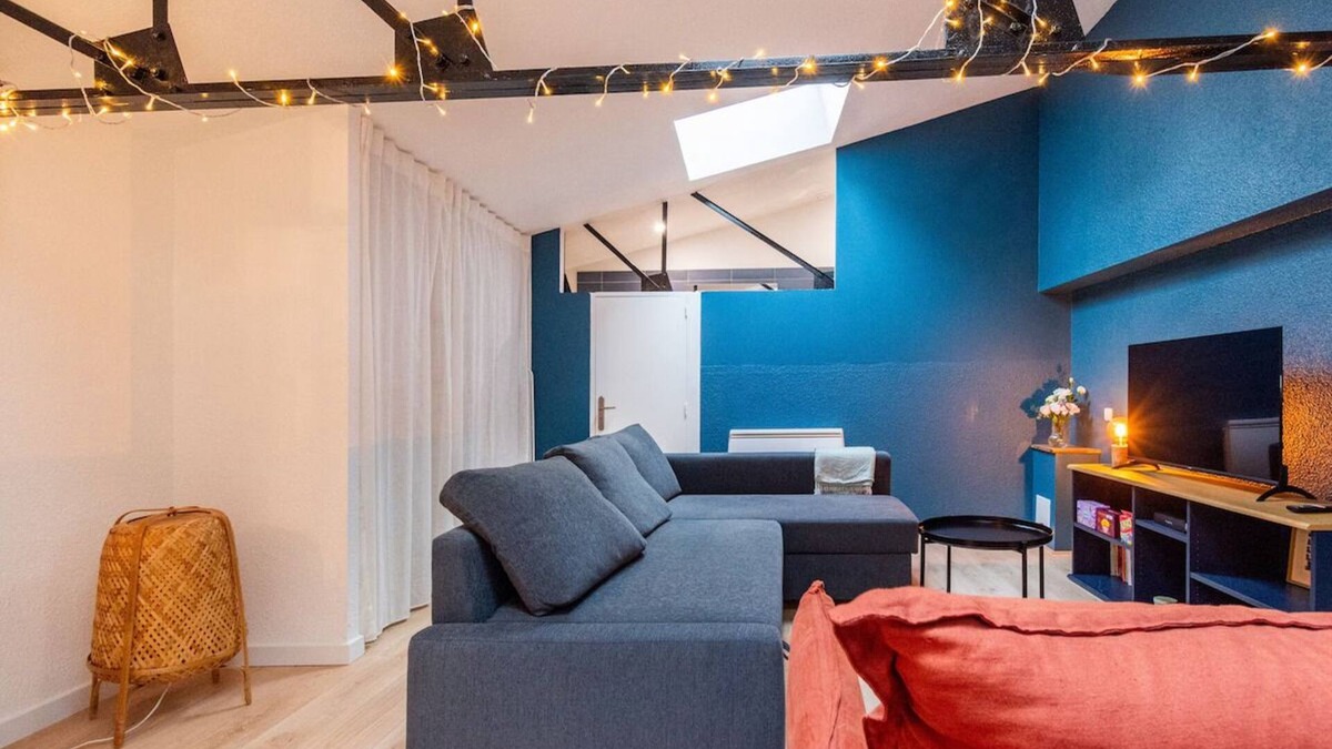 Ile de Nantes Palais des Congres Apartment | Industrial duplex on the Ile de Nantes