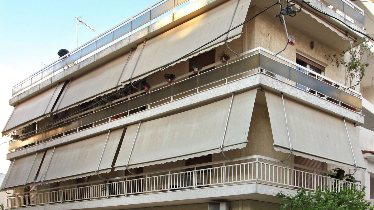 Kolokinthou Apartment | Inexpensive comfortable near city center apartment