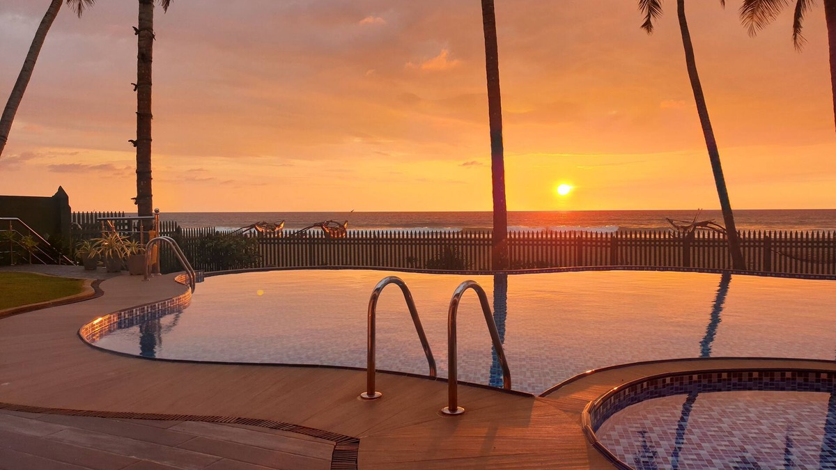 Waskaduwa Villa | Ingels Beach Villa - Absolutely Beachfront
